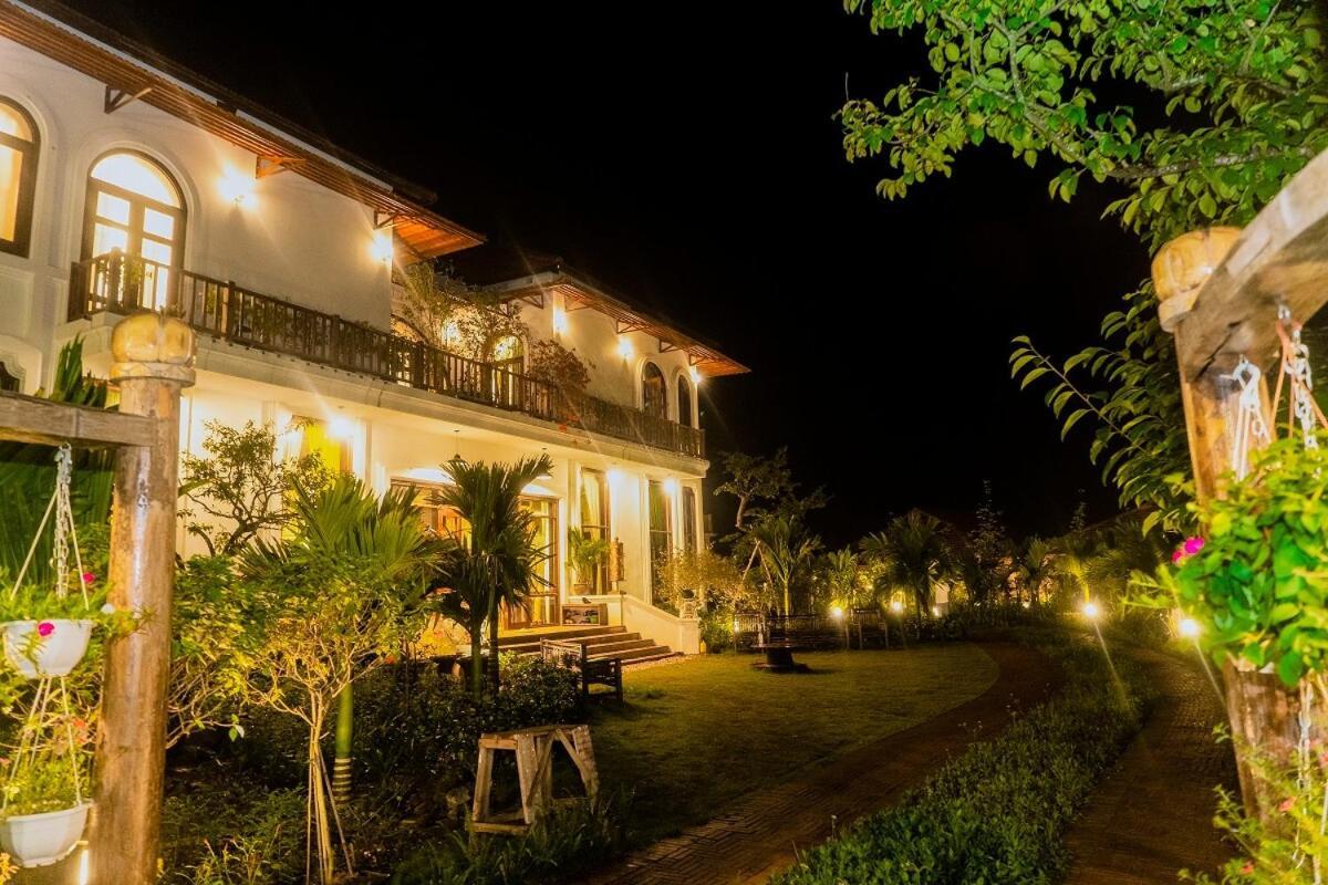 Nha Duoi Hotel Son Tay Exterior foto